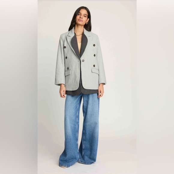 French Mauve, Gray Double-Breasted Coat, L - Picture 2 of 9